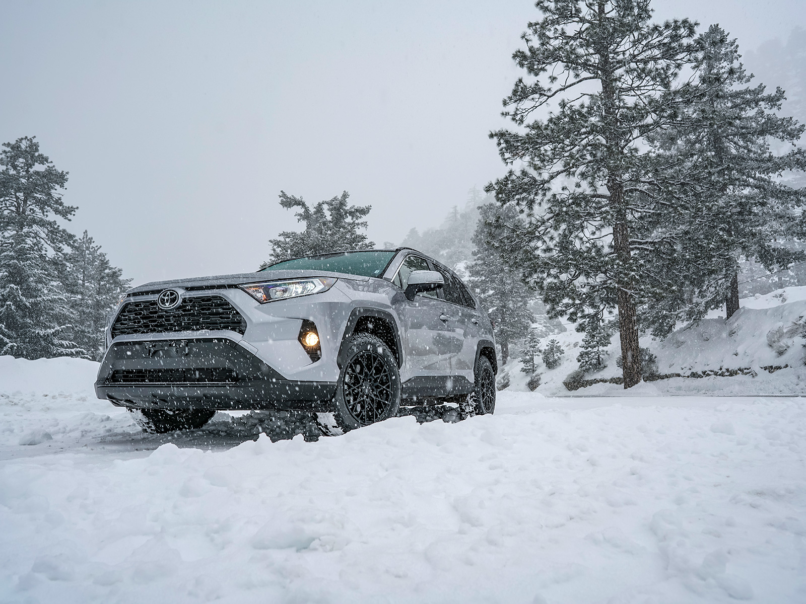 wildpeak all terrain tyres on a new Toyota RAV4 in the snow